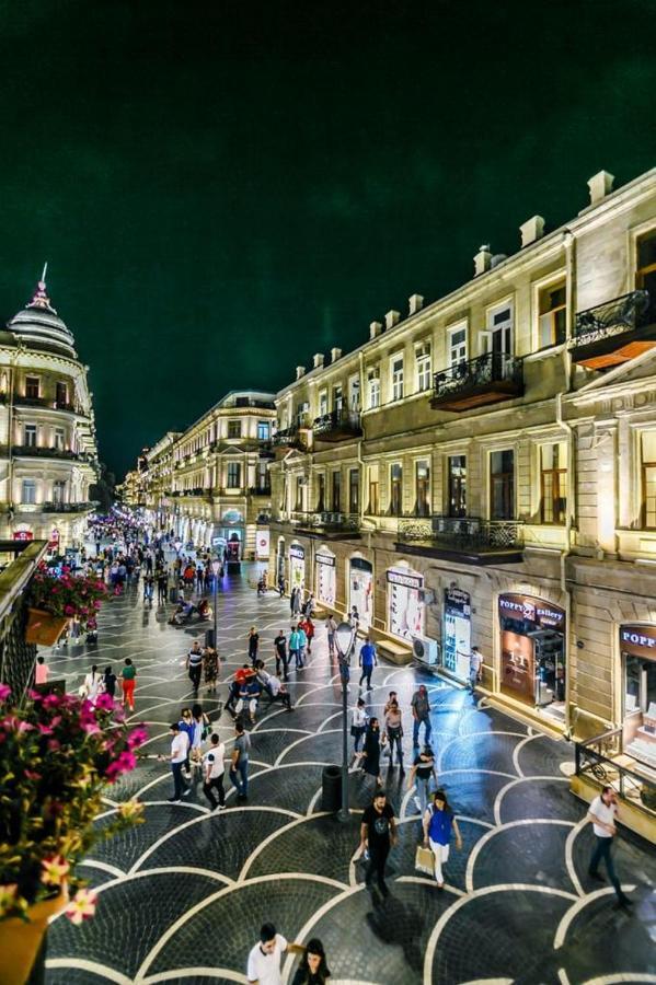 Lux Family Apartment In City Center Baku Kültér fotó