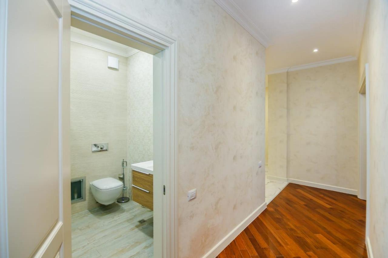 Lux Family Apartment In City Center Baku Kültér fotó
